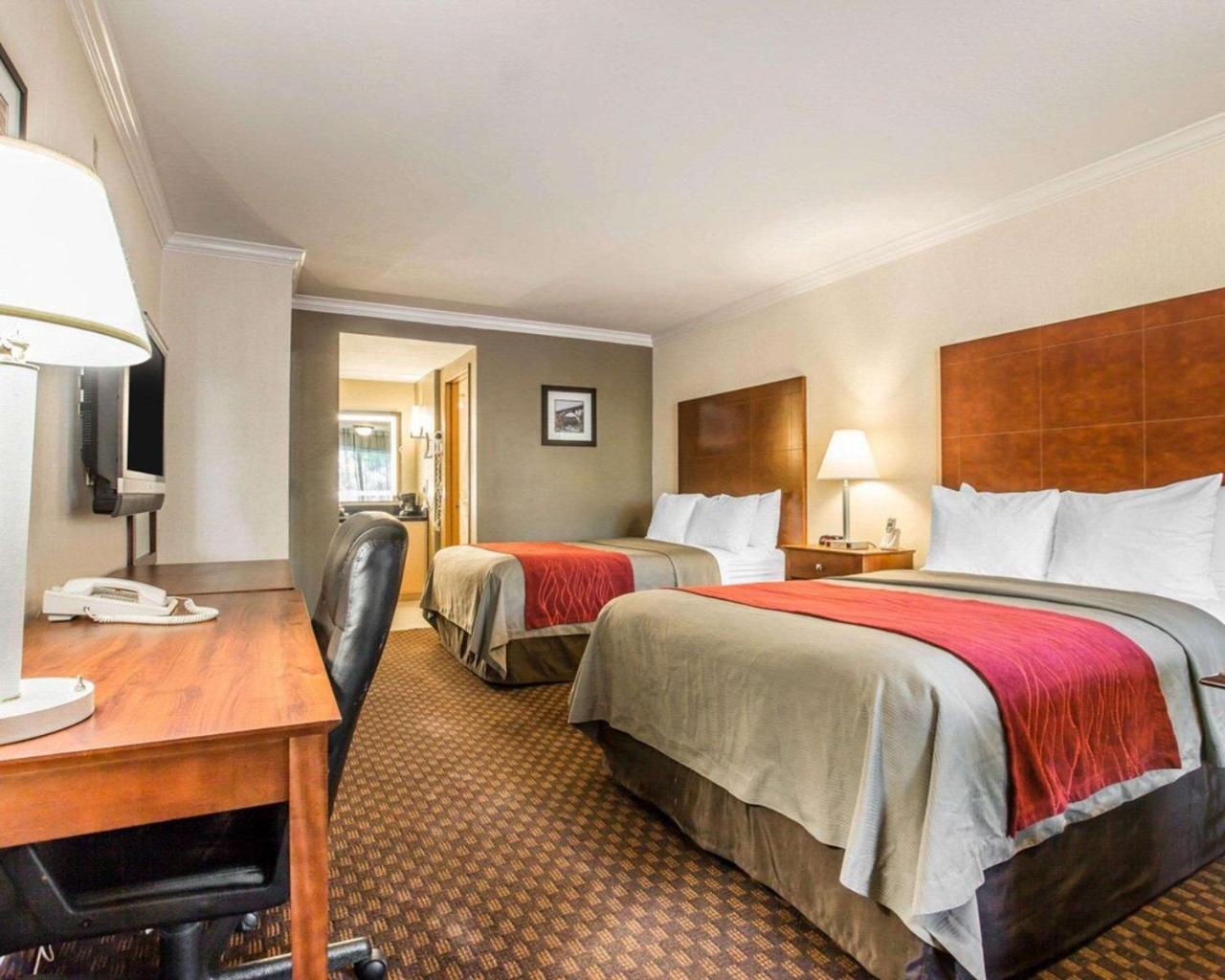 Hyland Inn Near Pasadena Civic Center Zewnętrze zdjęcie