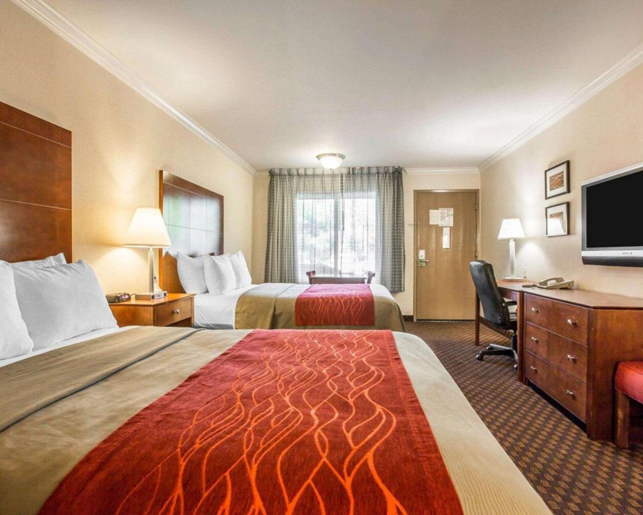 Hyland Inn Near Pasadena Civic Center Zewnętrze zdjęcie